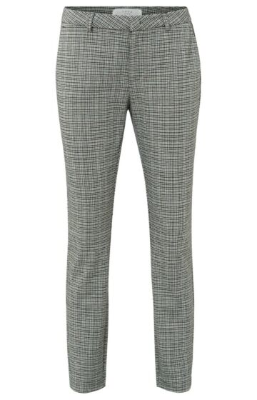Chino with check pattern 1-309029-209-712121